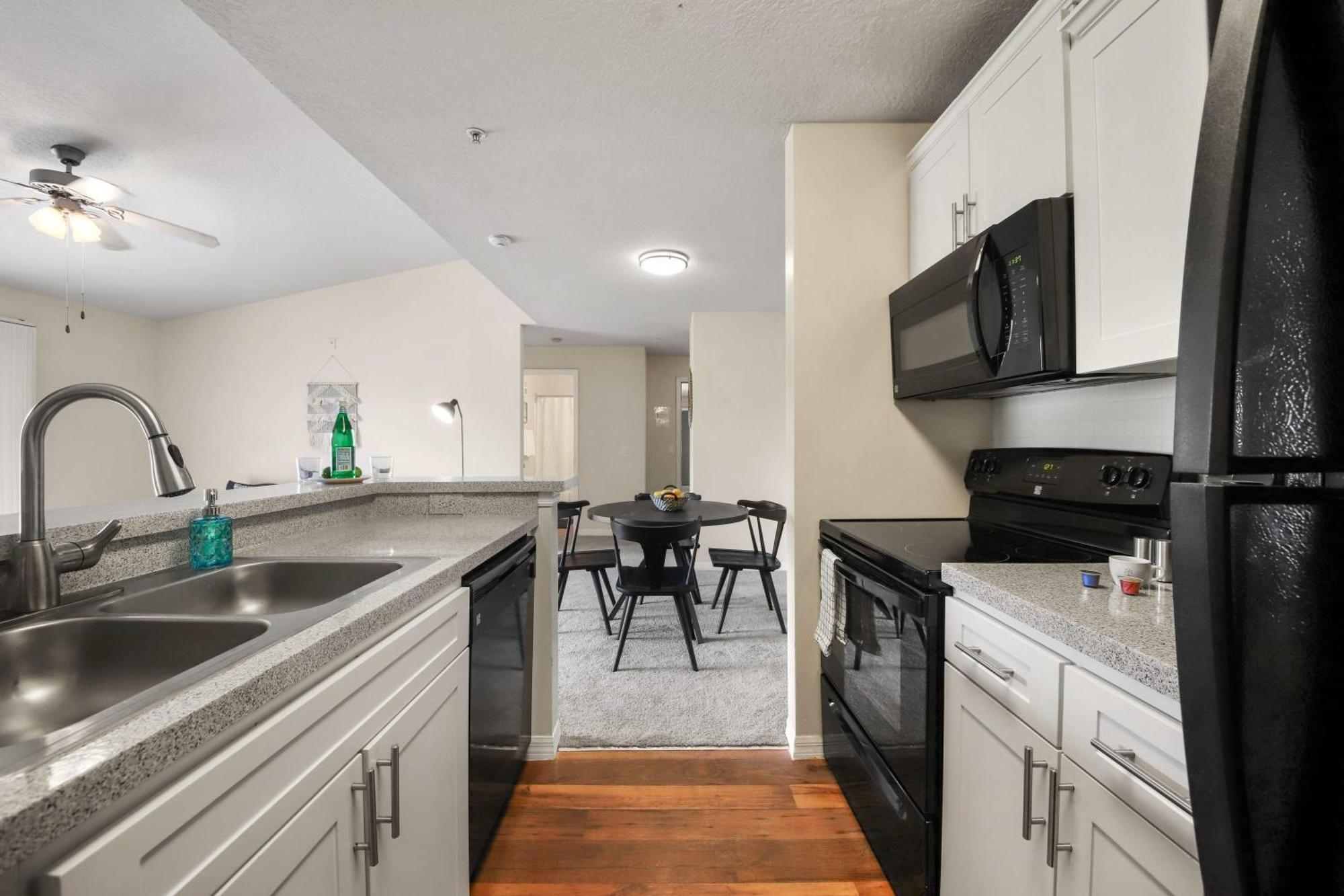 Beautiful 2Br W Balcony Pool Gym Tennis Bradenton Extérieur photo